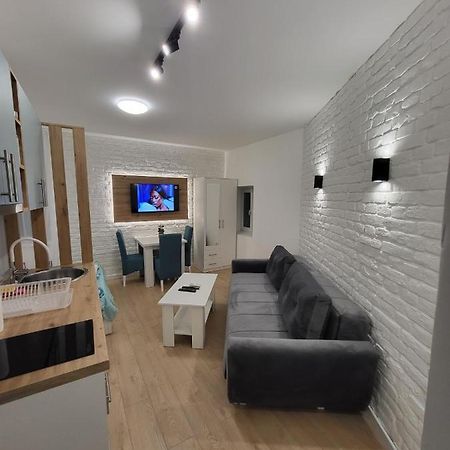 Harmony Suites Sajmiste Exteriér fotografie